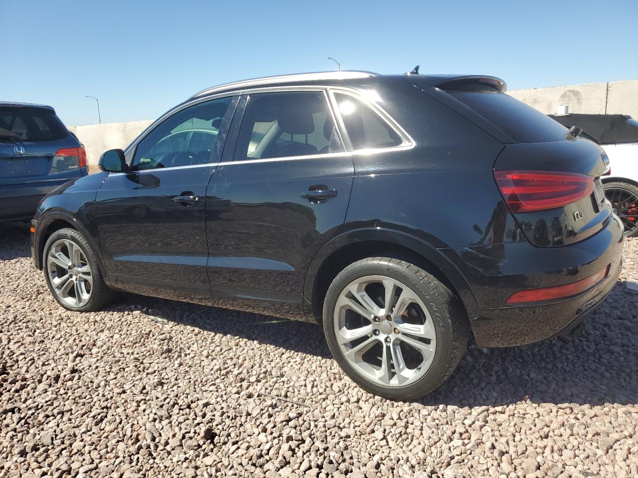 WA1EFCFSXFR001556 2015 Audi Q3 Premium Plus