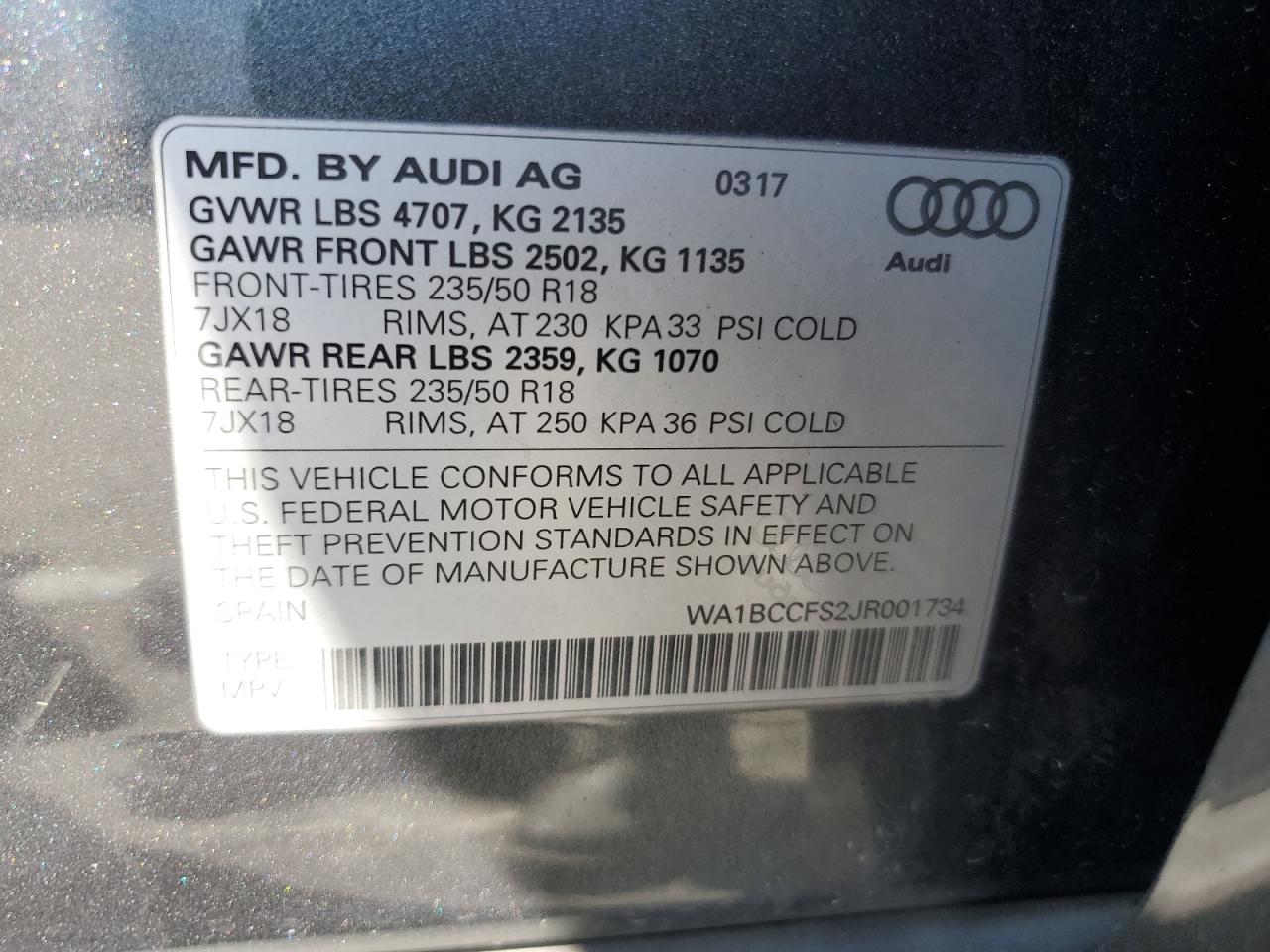 WA1BCCFS2JR001734 2018 Audi Q3 Premium