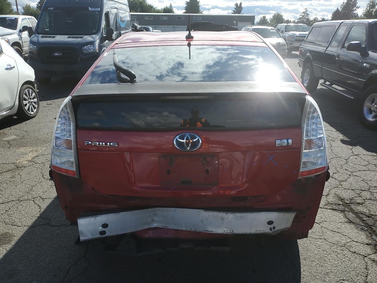 JTDKN3DU6B0300492 2011 Toyota Prius