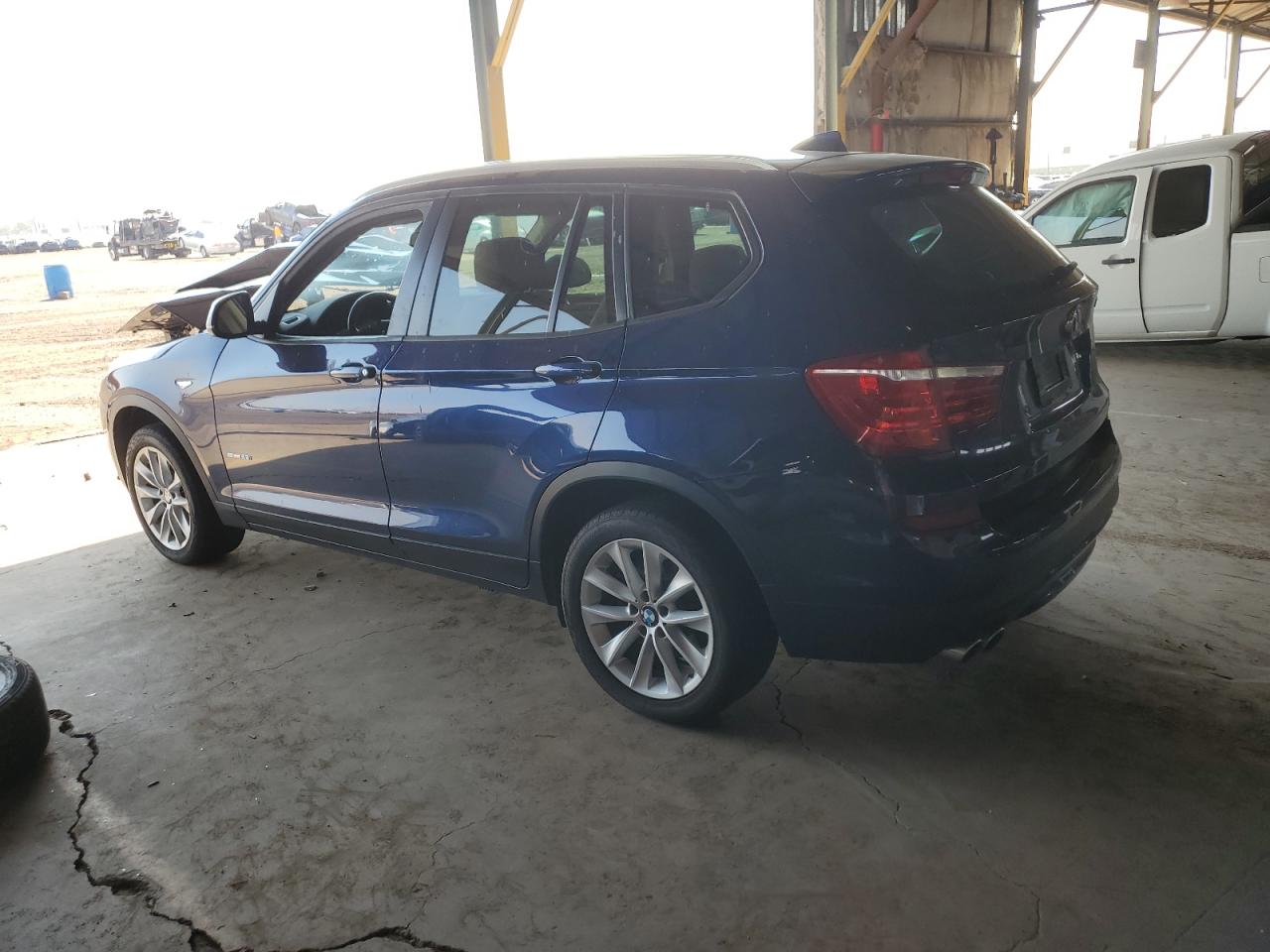 5UXWZ7C39H0X42731 2017 BMW X3 - Image 2