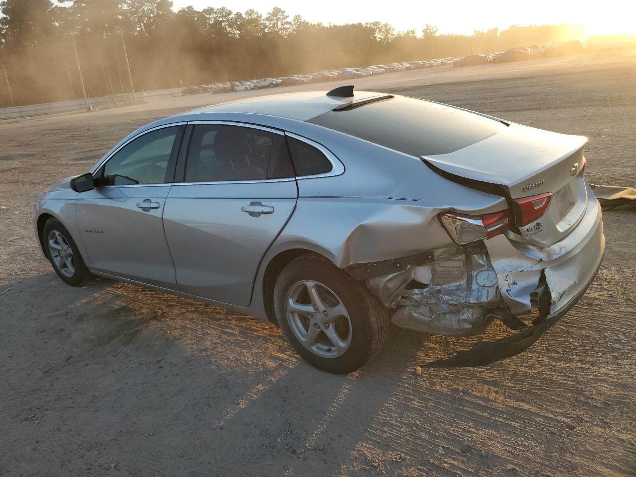 1G1ZB5ST2JF273289 2018 CHEVROLET MALIBU - Image 2