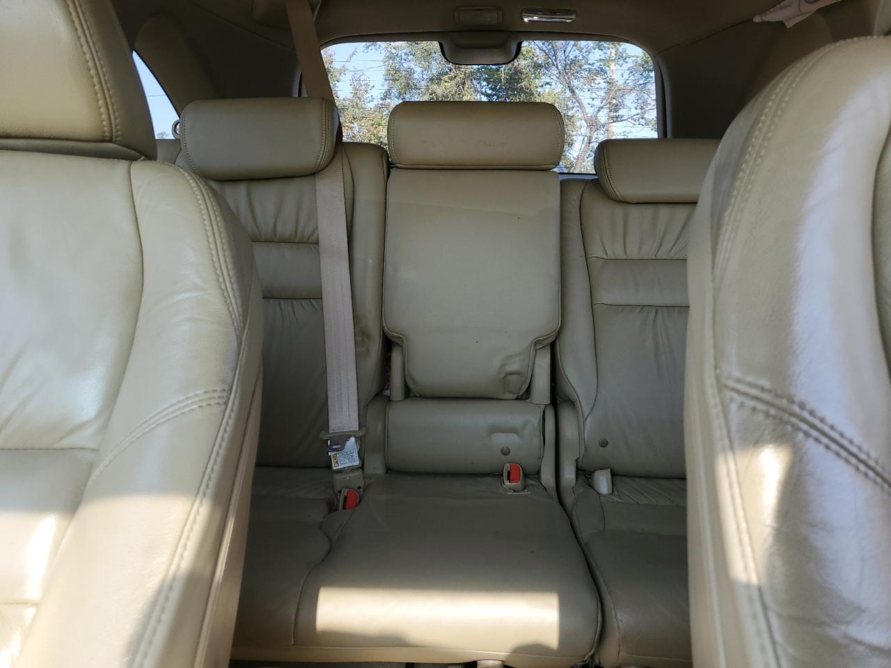 2007 Honda CR-V - Image 10