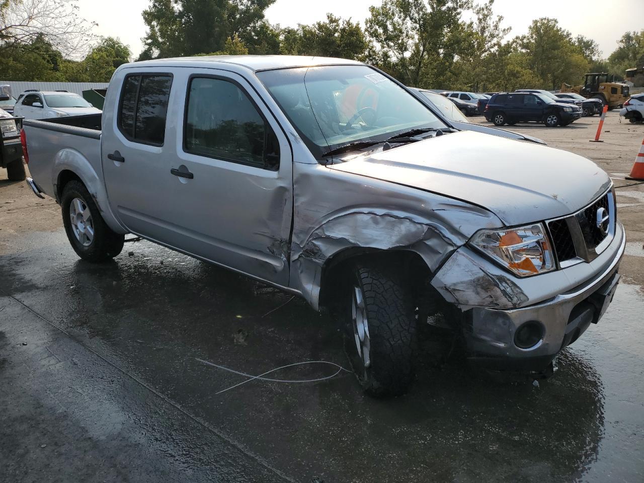 2006 Nissan Navara (Frontier) - Image 4