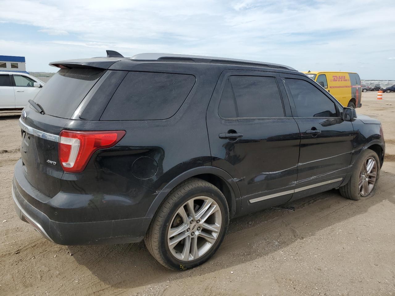 2017 Ford Explorer - Image 3