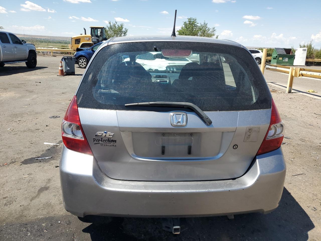 JHMGD37498S001305 2008 Honda Fit