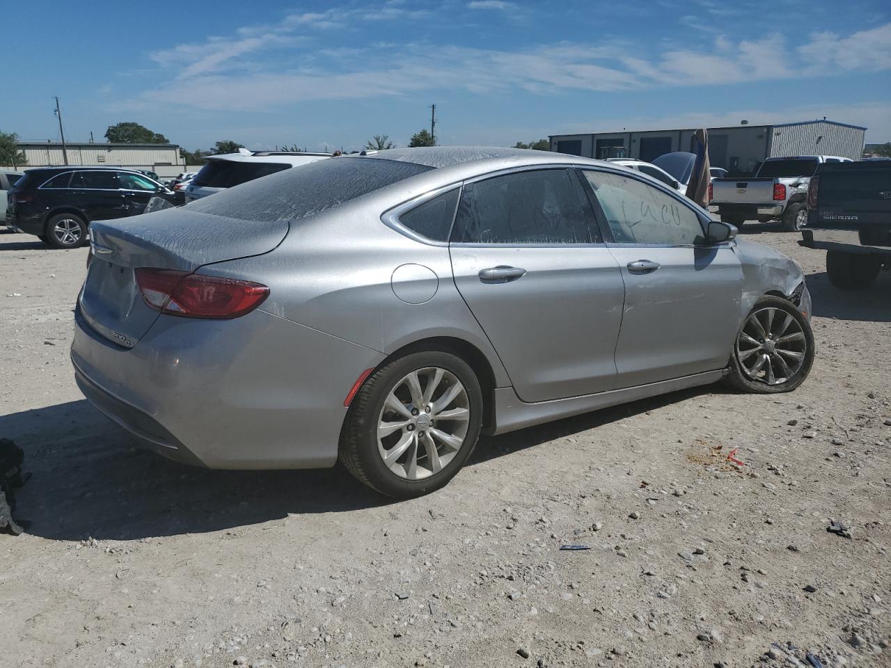 2015 Chrysler 200 - Image 3