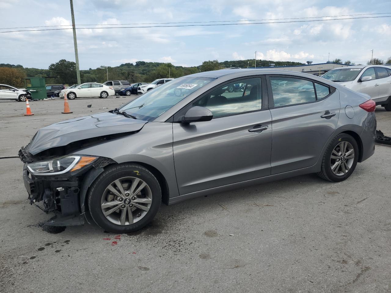 5NPD84LF6JH257640 2018 HYUNDAI ELANTRA - Image 1