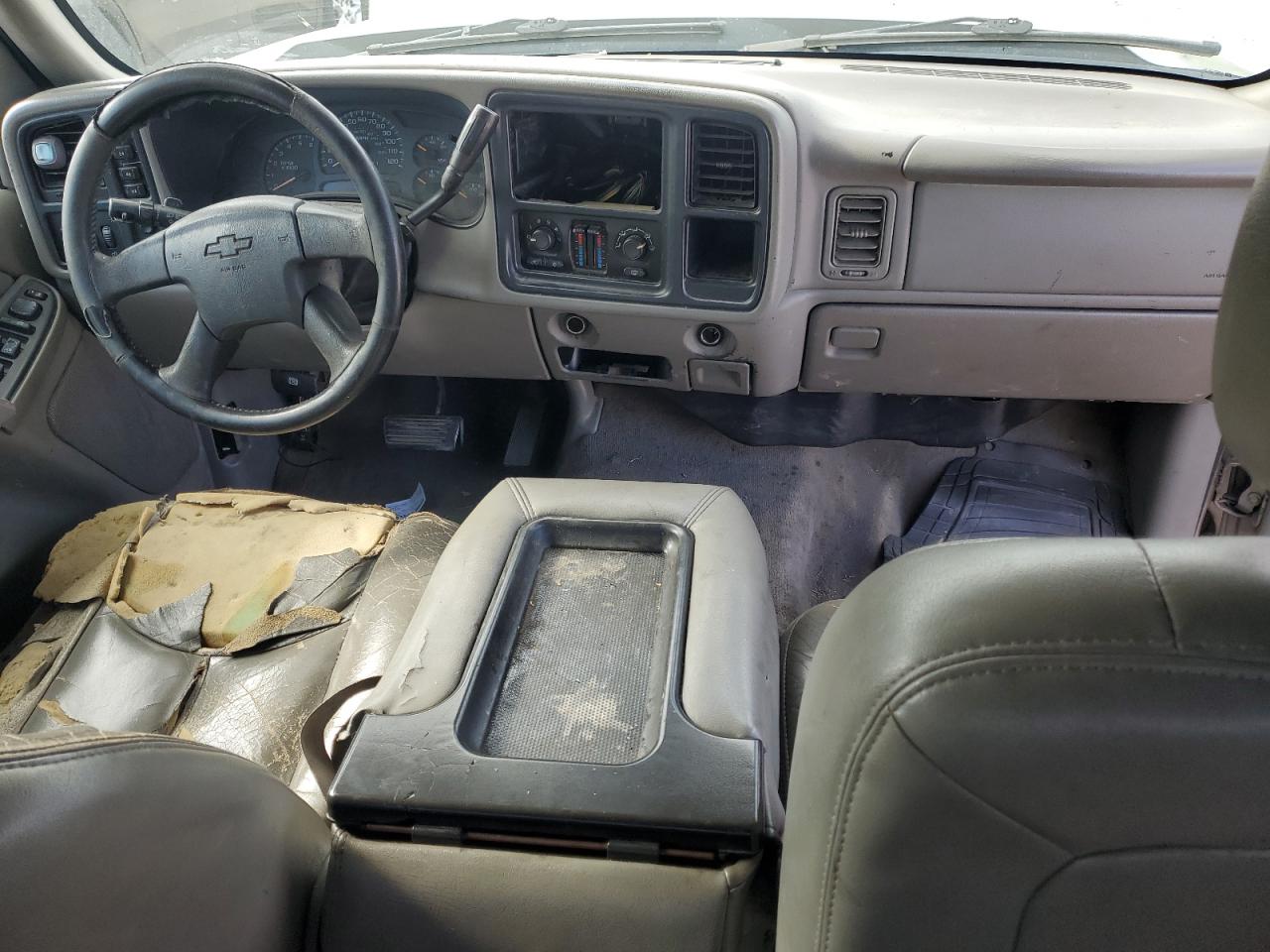 2006 Chevrolet Silverado - Image 8