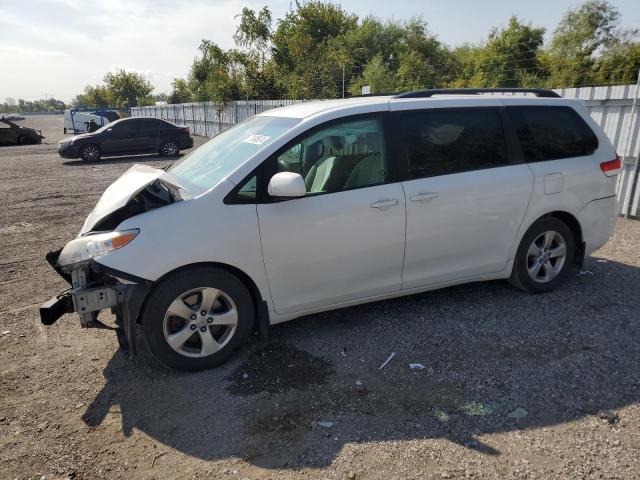 2014 Toyota Sienna Le