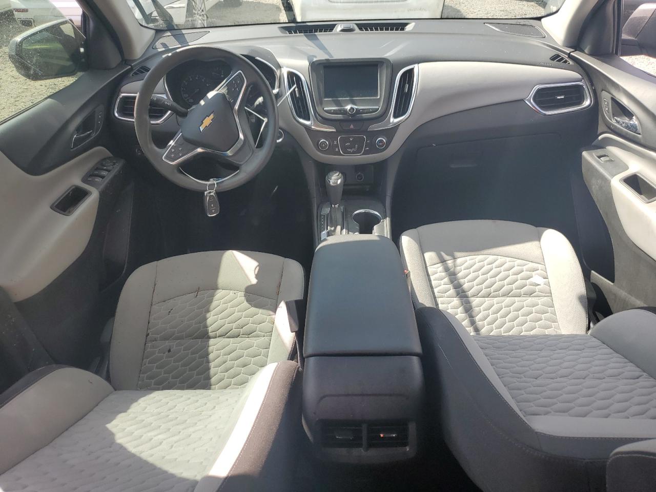 3GNAXHEVXJL389714 2018 Chevrolet Equinox Ls