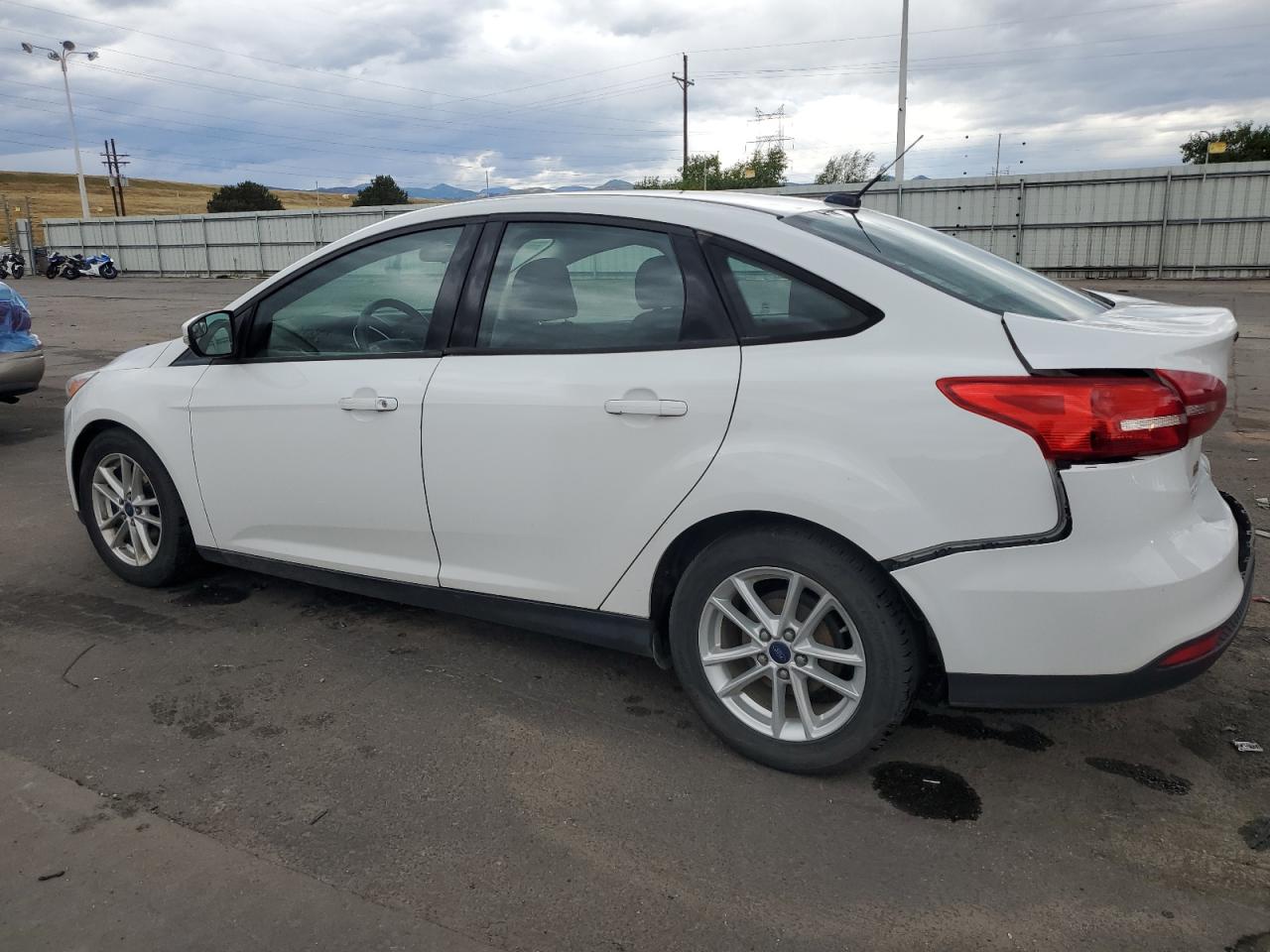 1FADP3F21GL208930 2016 FORD FOCUS - Image 2