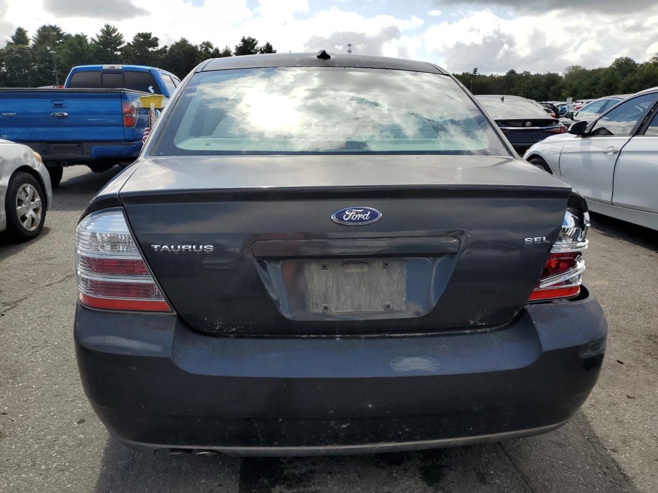 1FAHP24W98G137519 2008 Ford Taurus Sel