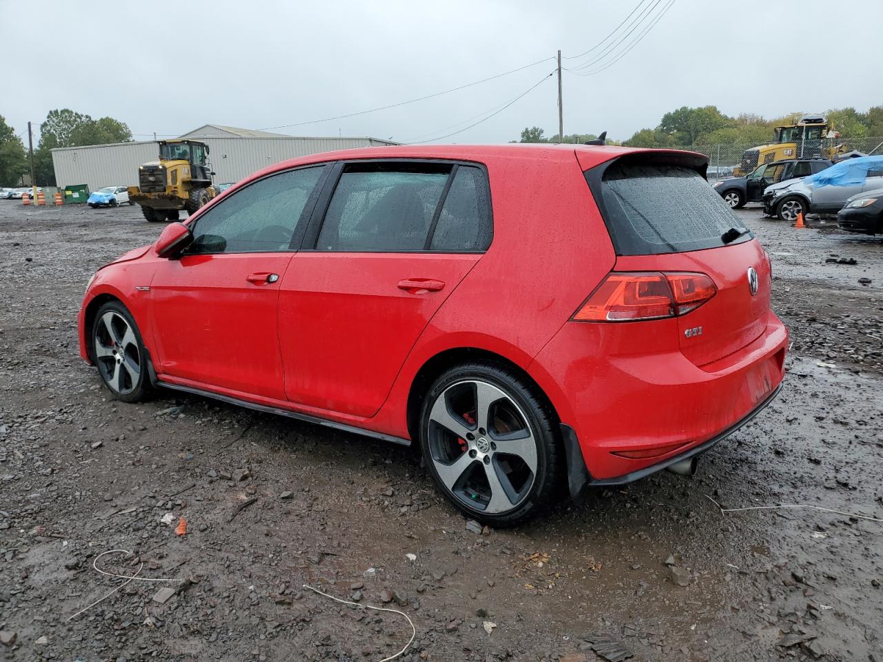 3VW5T7AU0GM047041 2016 VOLKSWAGEN GTI - Image 2