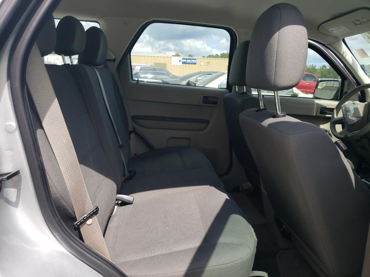 2012 Ford Escape - Image 11