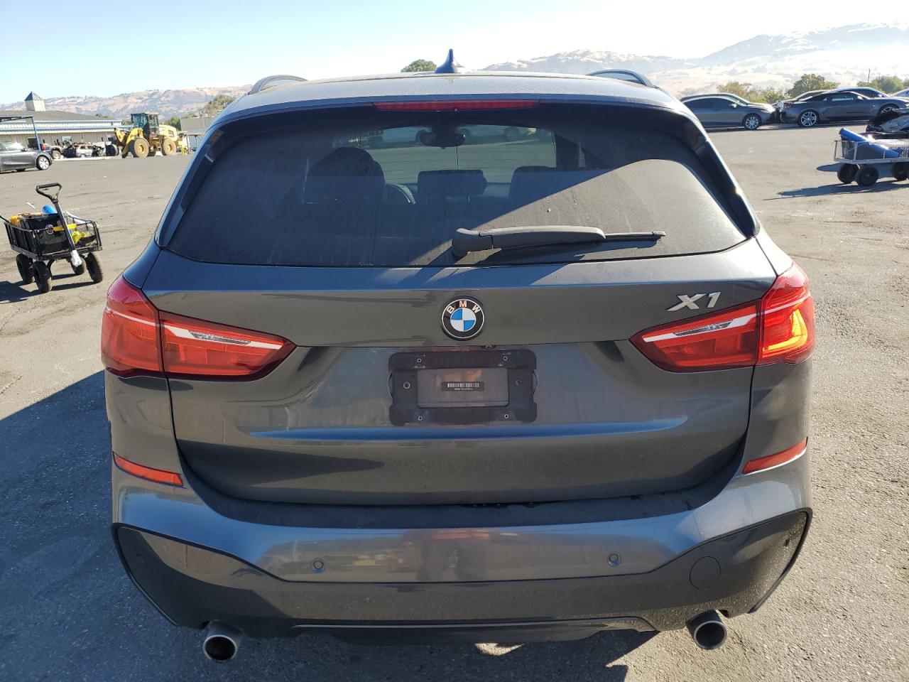 2018 BMW X1 Sdrive28I VIN: WBXHU7C35J5H45763 Lot: 70188534