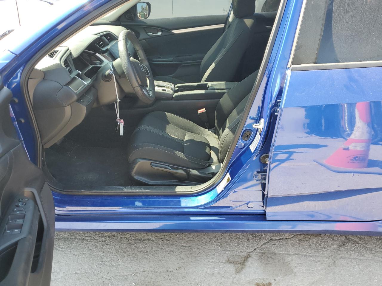 19XFC2F72GE098631 2016 Honda Civic Ex 19XFC2F72GE098631 2016 Honda Civic Ex
