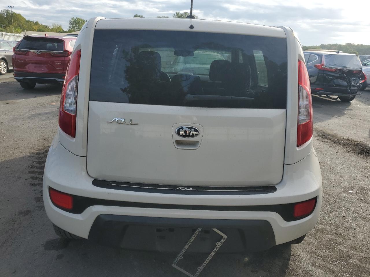 2013 Kia Soul + VIN: KNDJT2A62D7544667 Lot: 72209174