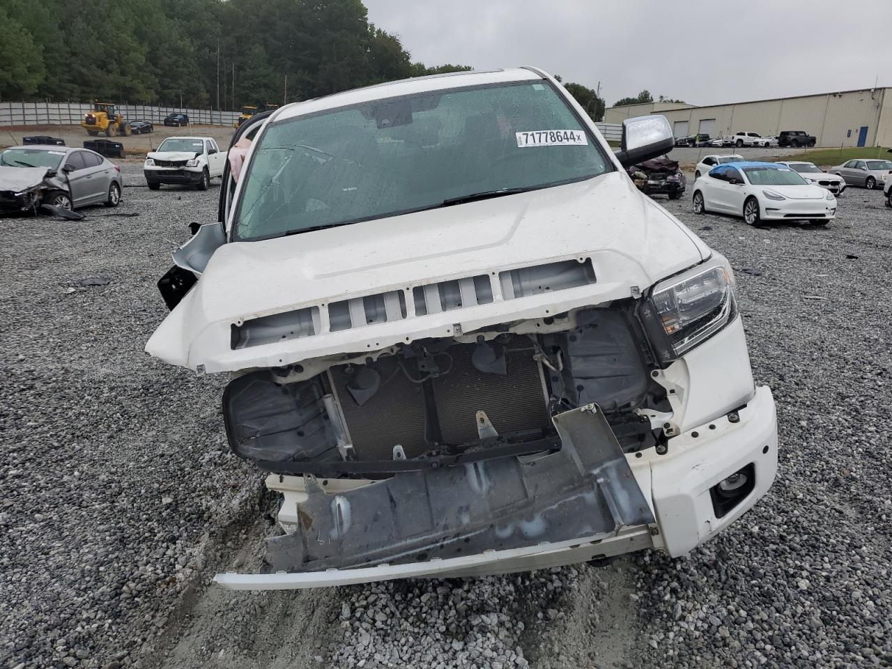 2020 Toyota Tundra - Image 5