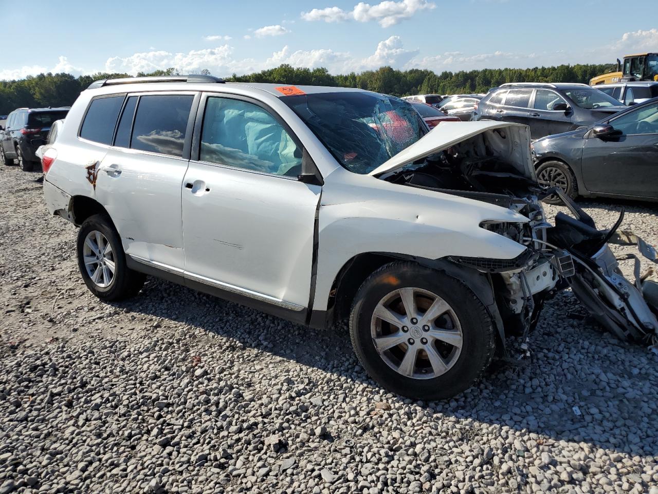 VIN 5TDBK3EHXDS216766 2013 TOYOTA HIGHLANDER no.4