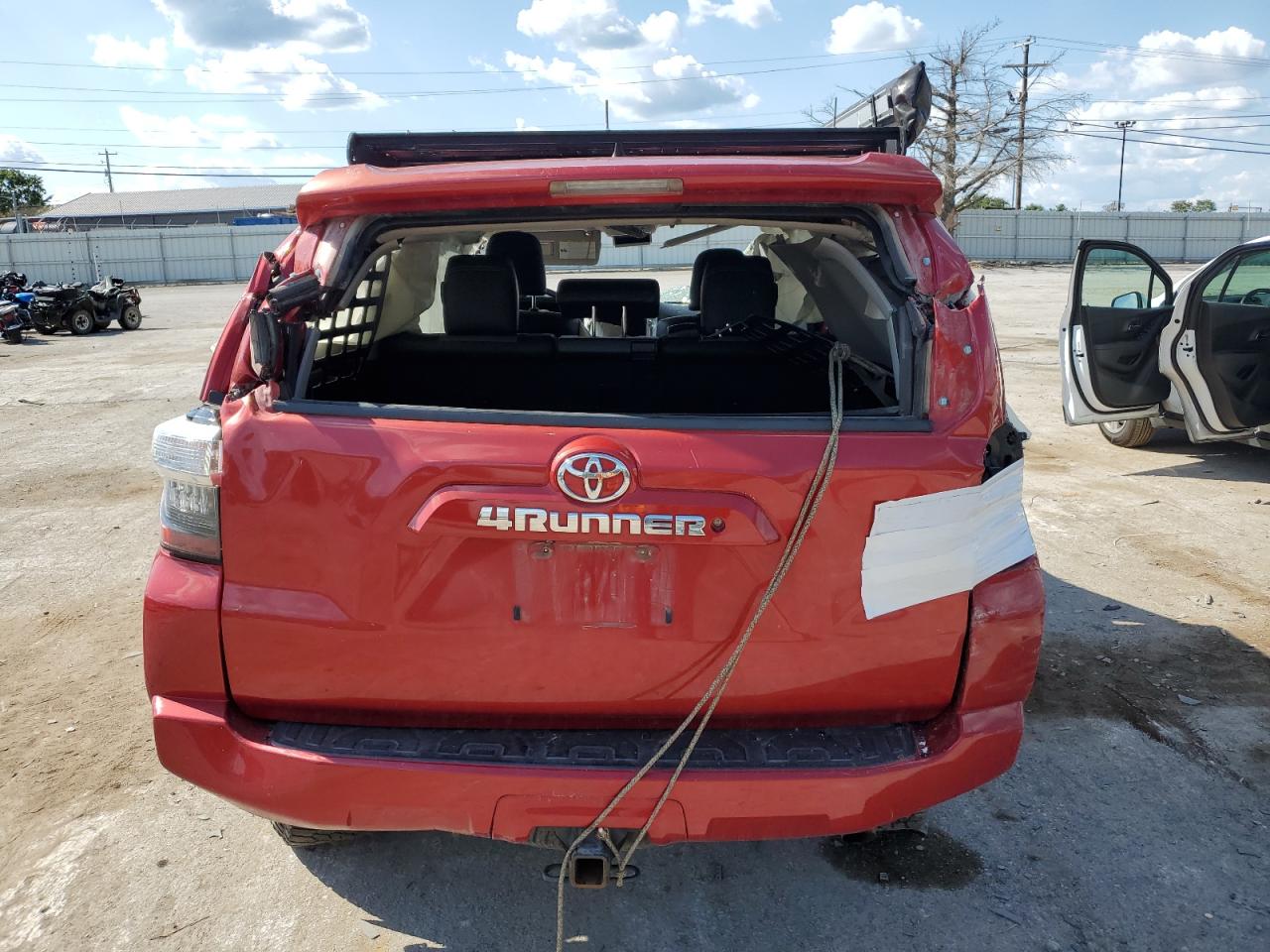 JTEBU5JR5E5164597 2014 Toyota 4Runner Sr5