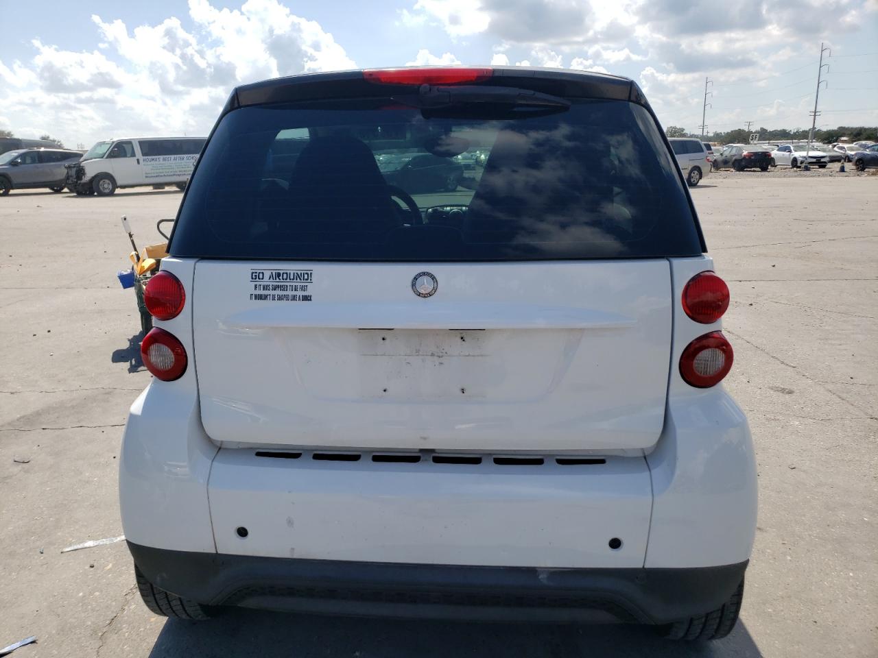 2015 Smart Fortwo Pure VIN: WMEEJ3BAXFK820031 Lot: 73051554