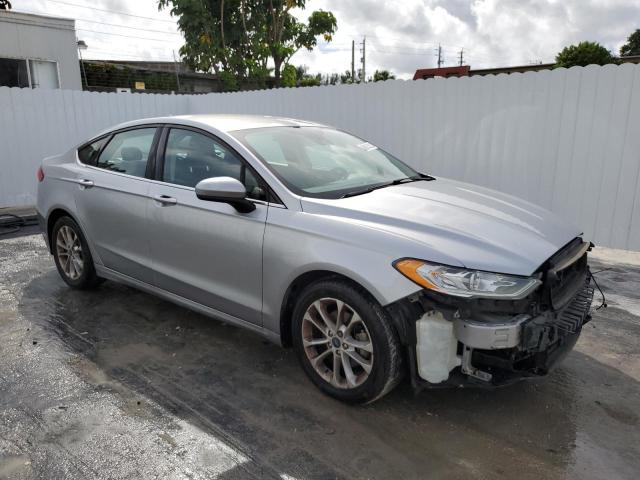 3FA6P0HD9LR109161 Ford Fusion SE 4