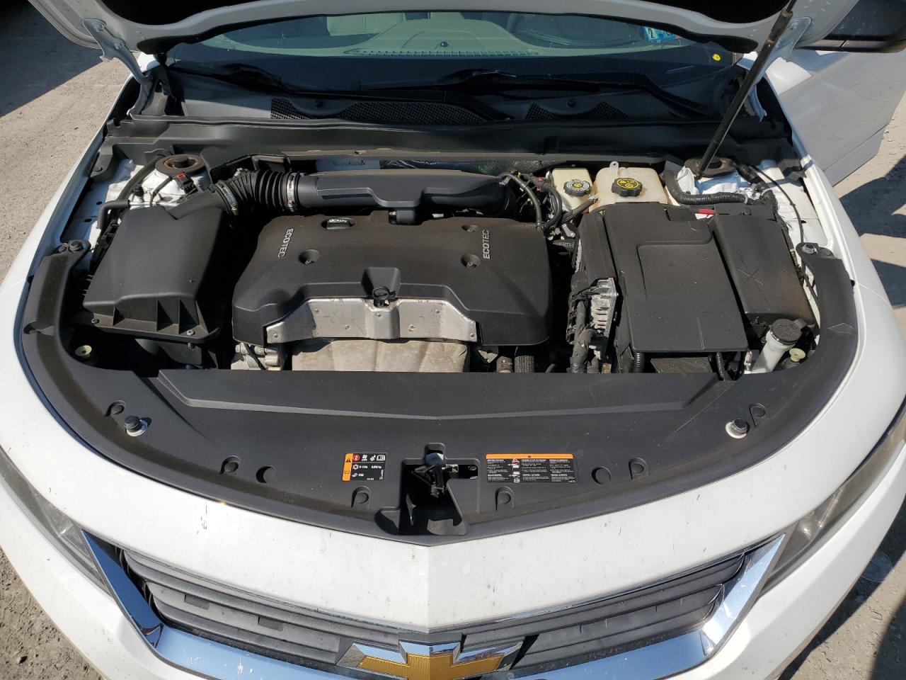 2015 Chevrolet Impala - Image 11