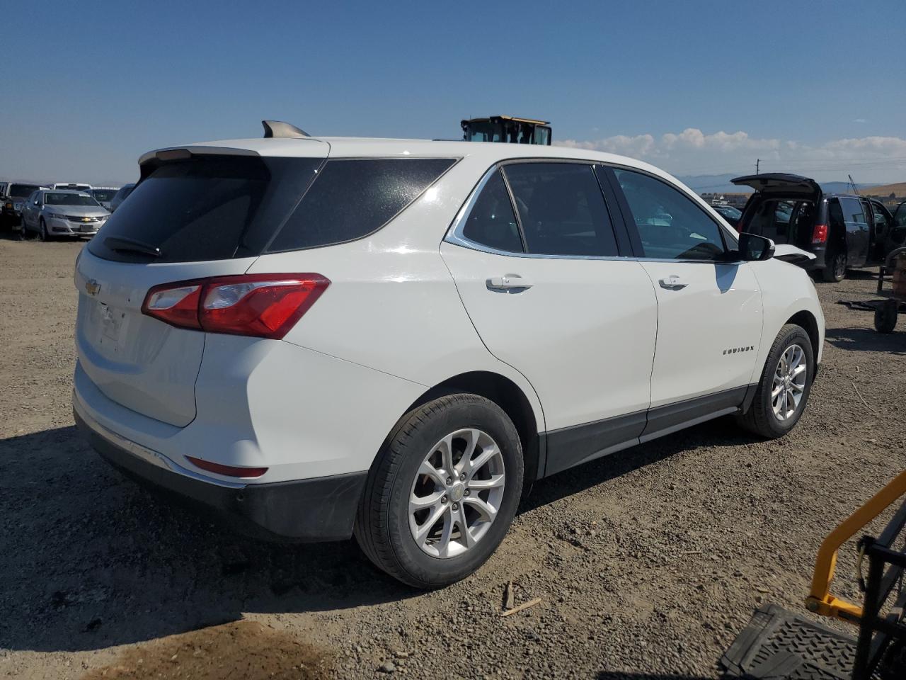 2018 Chevrolet Equinox - Image 3