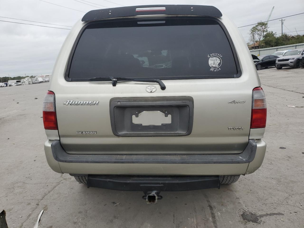 2000 Toyota 4Runner - Image 6