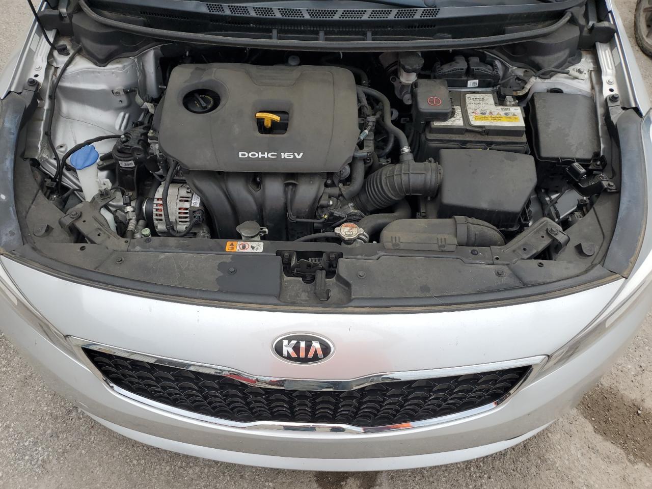 3KPFK4A70JE277893 2018 Kia Forte Lx