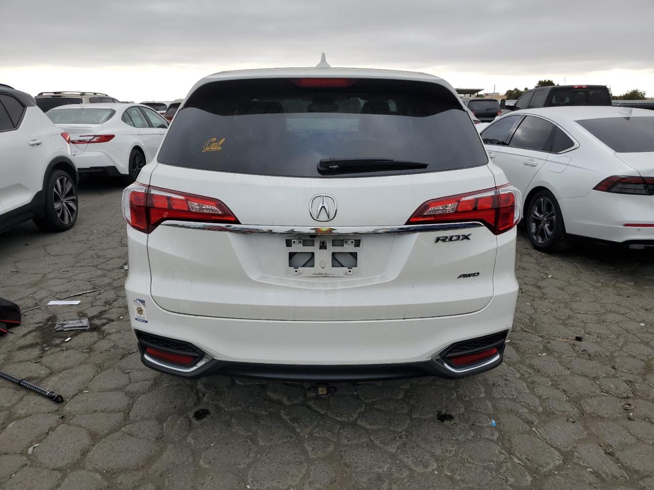 5J8TB4H3XHL017137 2017 Acura Rdx