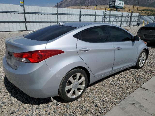  HYUNDAI ELANTRA 2012 Srebrny