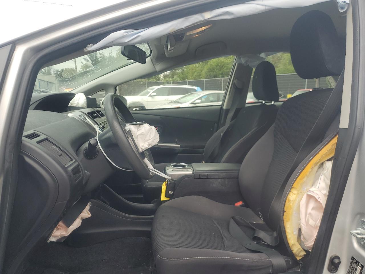 2015 Toyota Prius - Image 7