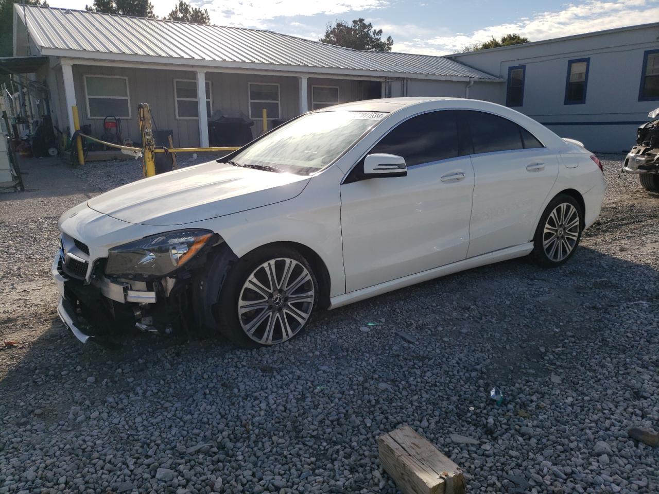 WDDSJ4EBXJN682726 2018 MERCEDES-BENZ CLA CLASS - Image 1