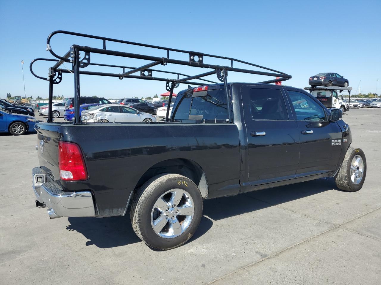 2017 RAM 1500 - Image 3