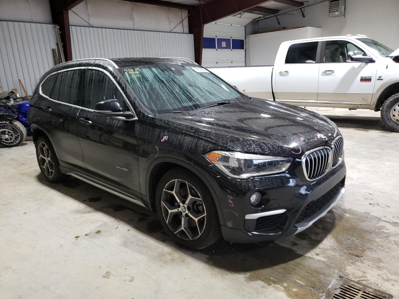 VIN WBXHT3Z36G4A51911 2016 BMW X1 no.4