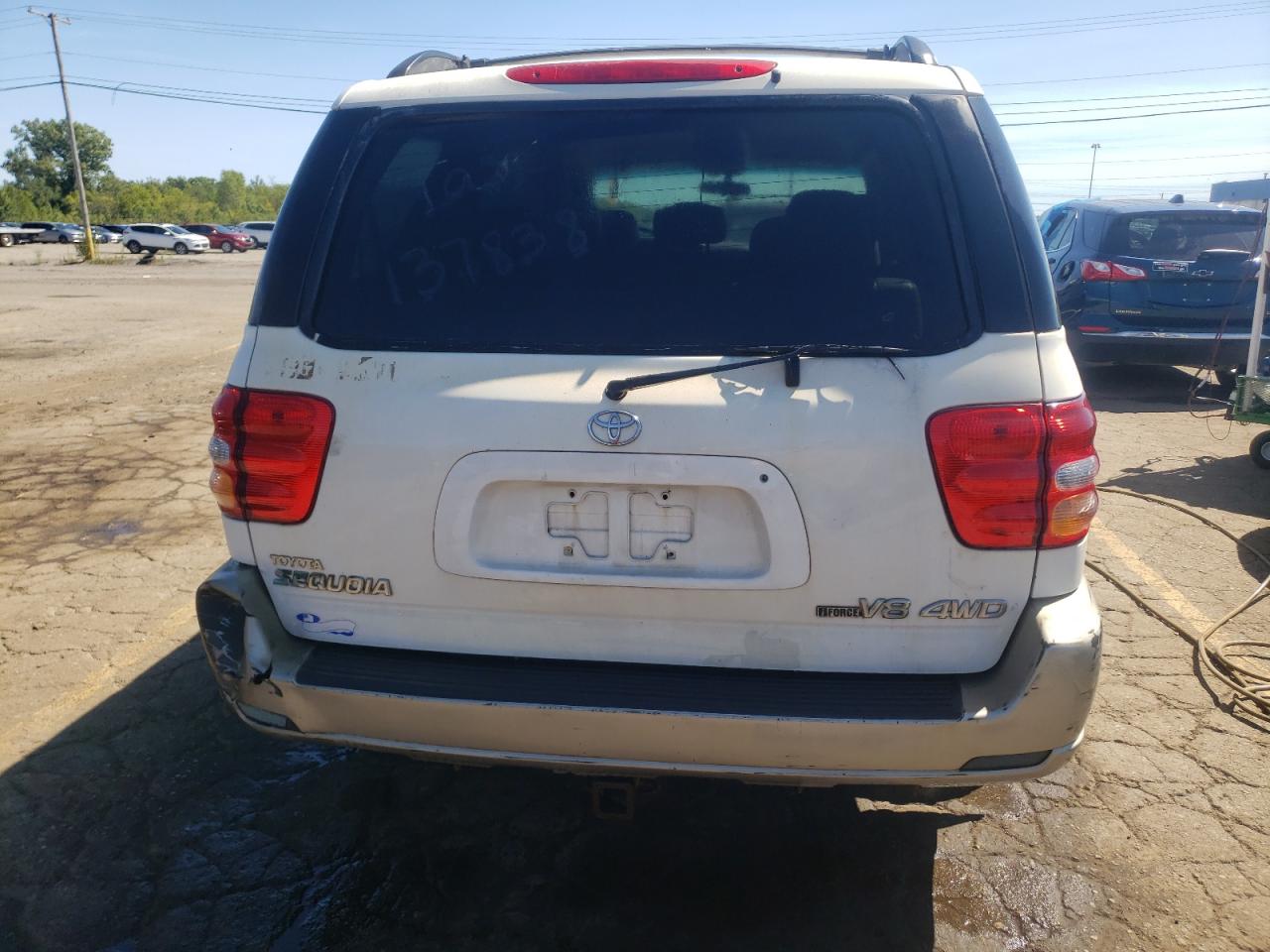 5TDBT44A92S092140 2002 Toyota Sequoia Sr5