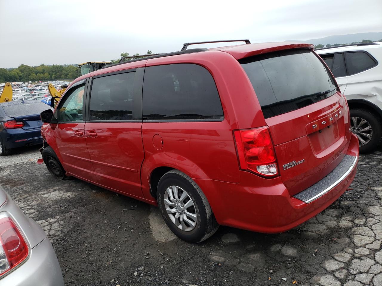 2012 Dodge Caravan - Image 2