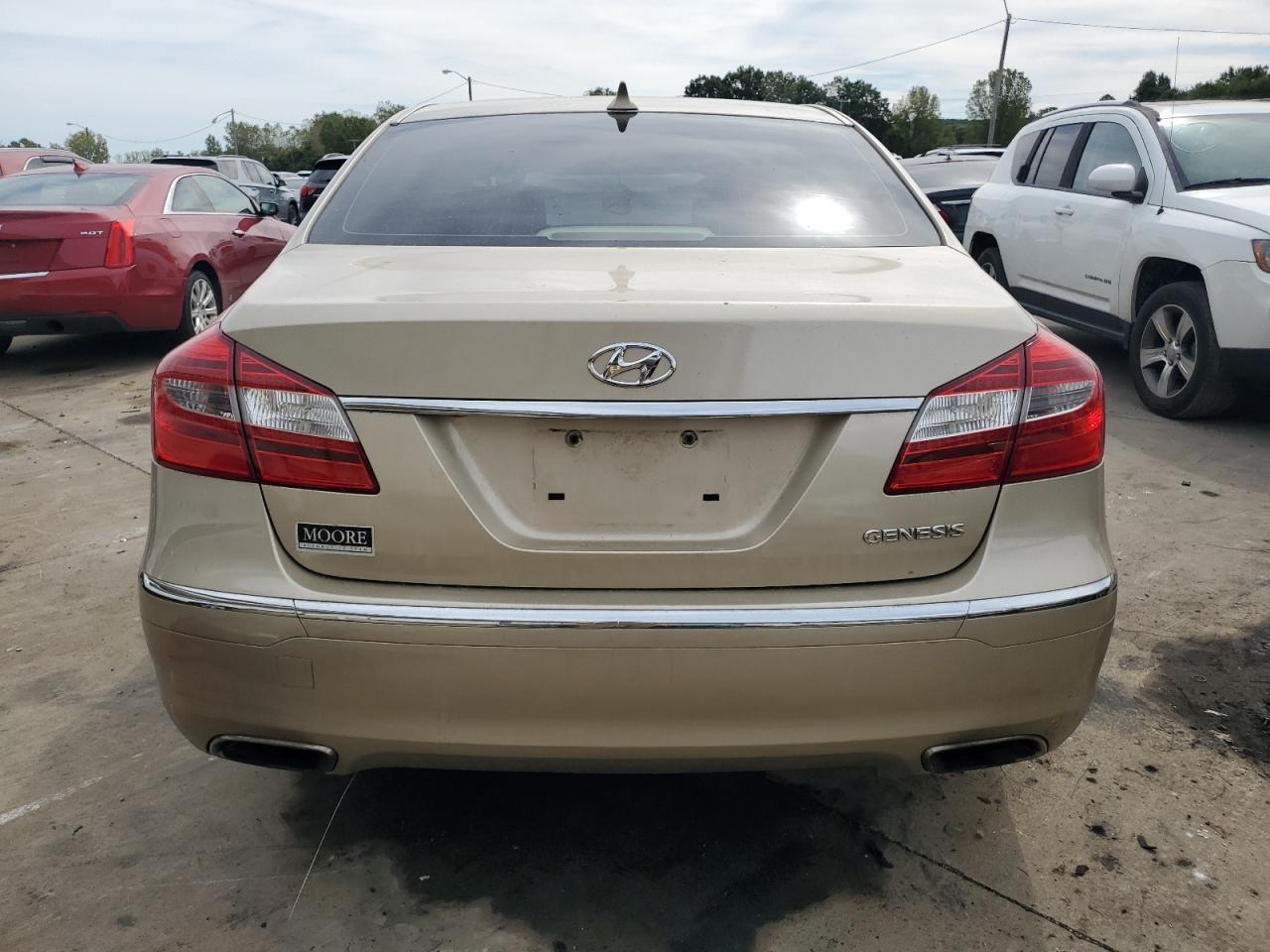 2012 Hyundai Genesis 3.8L VIN: KMHGC4DD4CU191943 Lot: 69039454