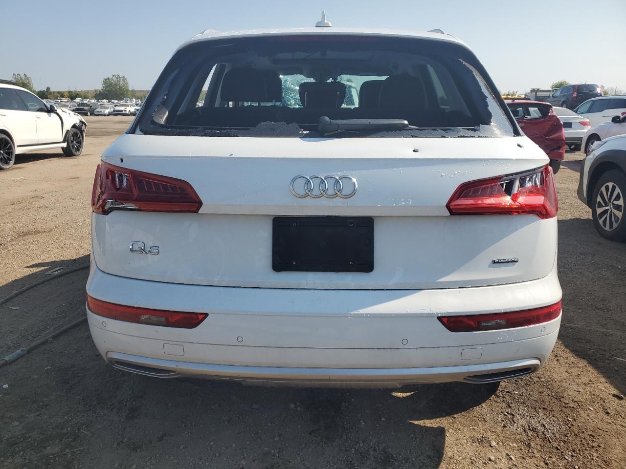 WA1CNAFY2J2231435 2018 Audi Q5 Prestige