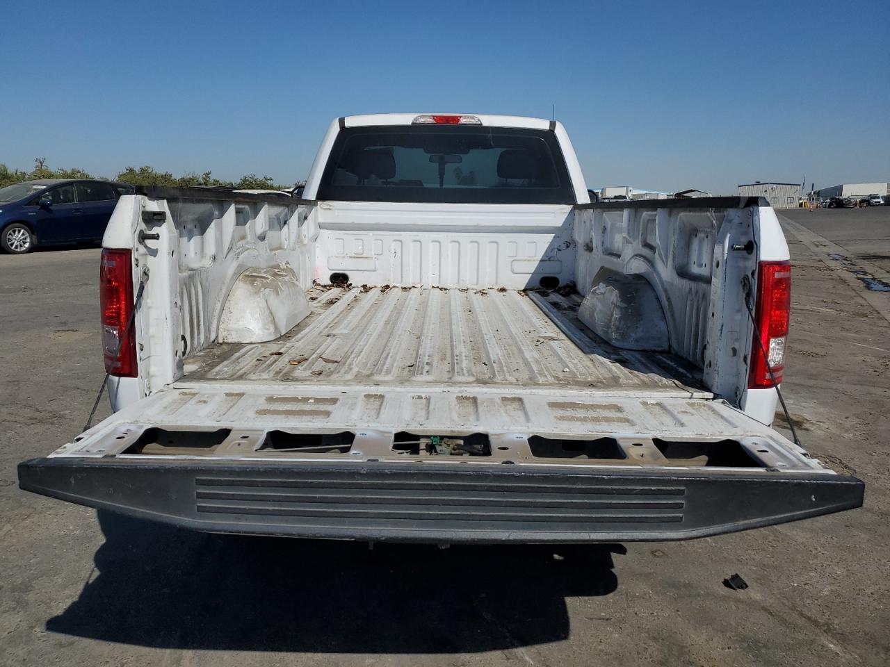 2016 Ford F150 VIN: 1FTMF1C84GKE50756 Lot: 70871564