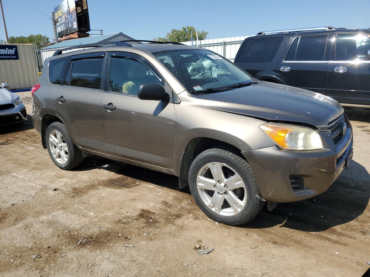 2010 Toyota RAV 4 - Image 4