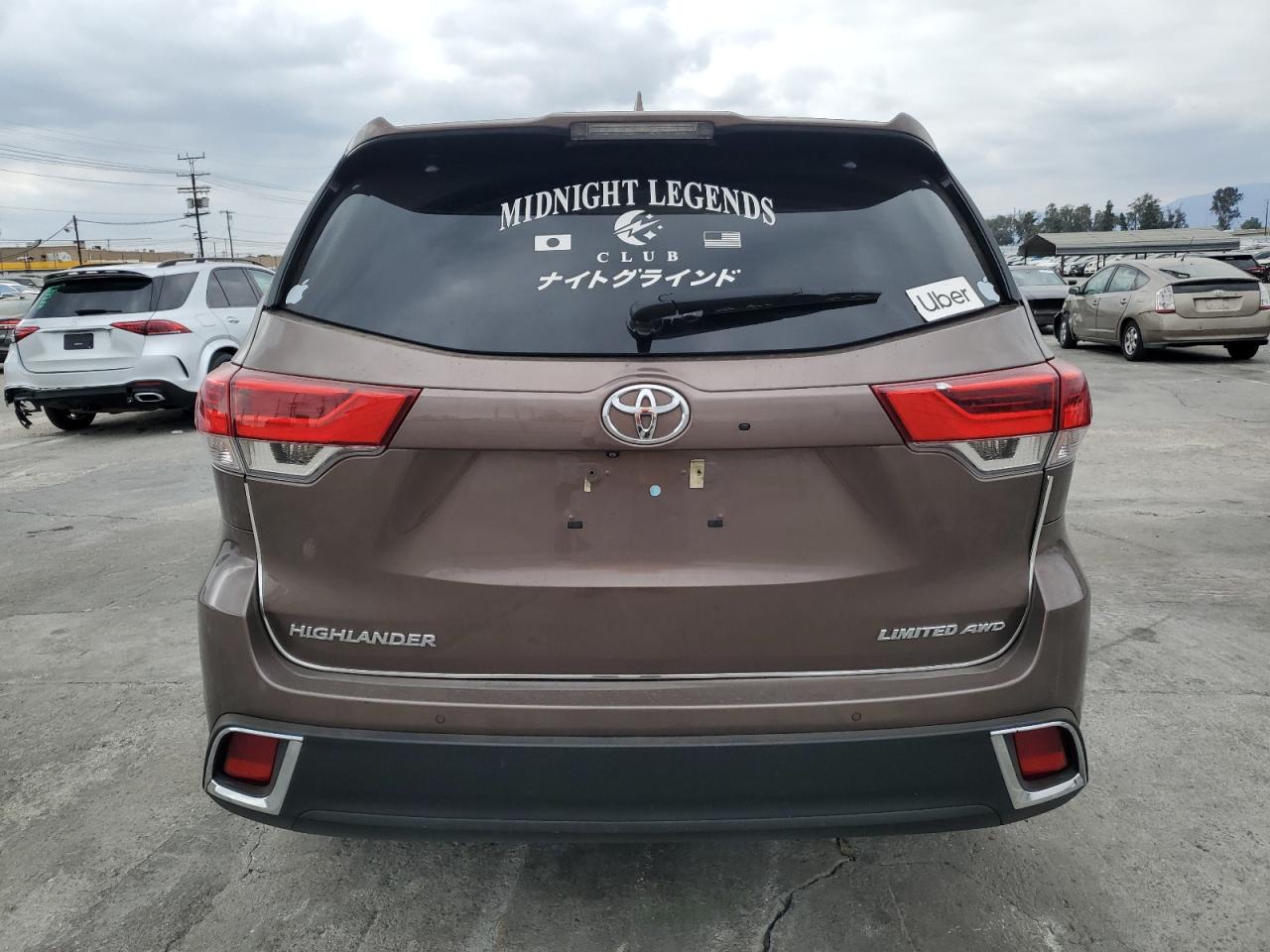 2018 Toyota Highlander Limited VIN: 5TDDZRFH8JS490601 Lot: 71596724