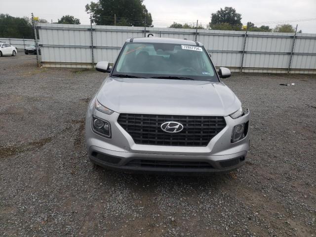  HYUNDAI VENUE 2024 Silver