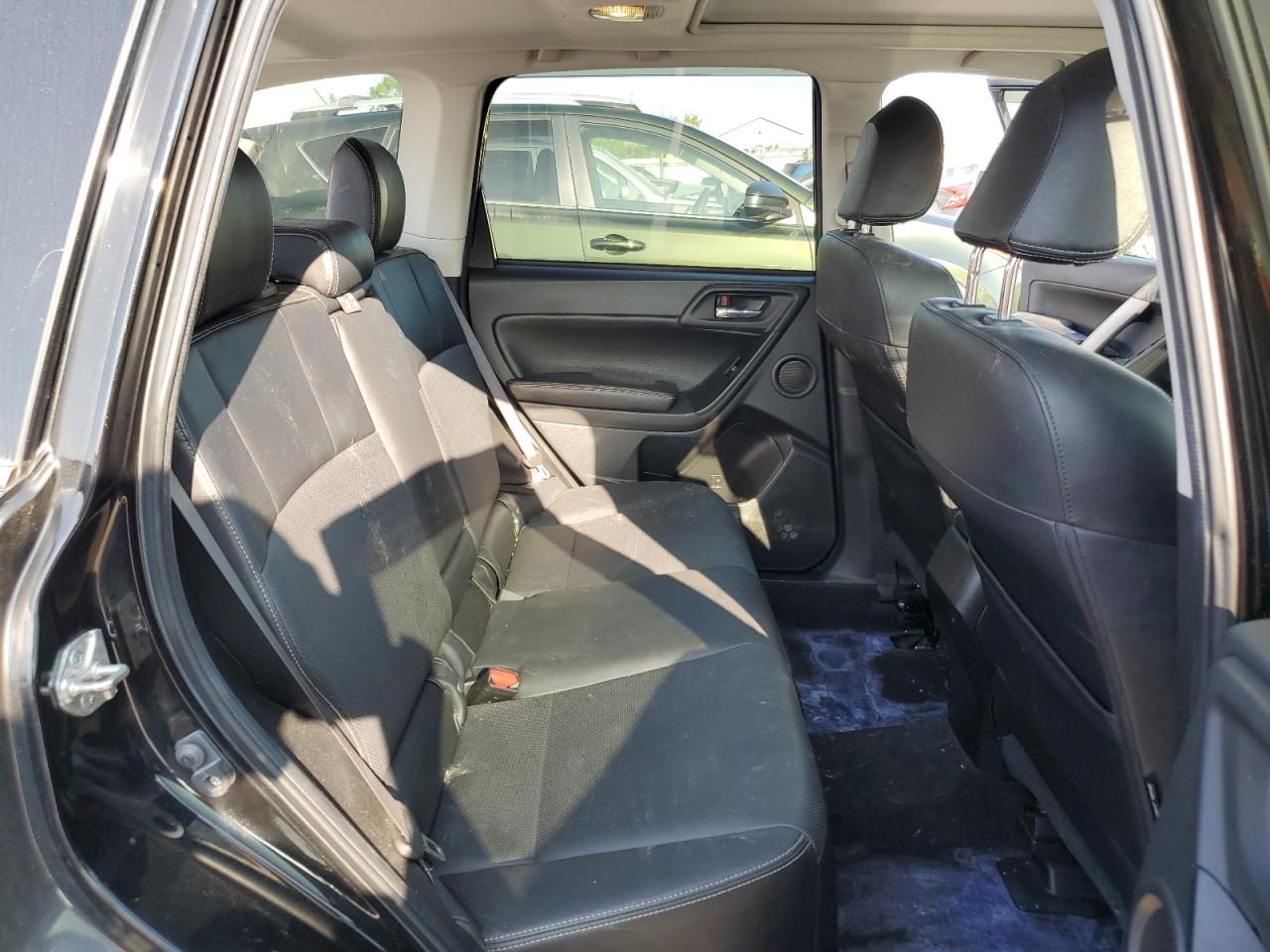 2014 Subaru Forester - Image 11