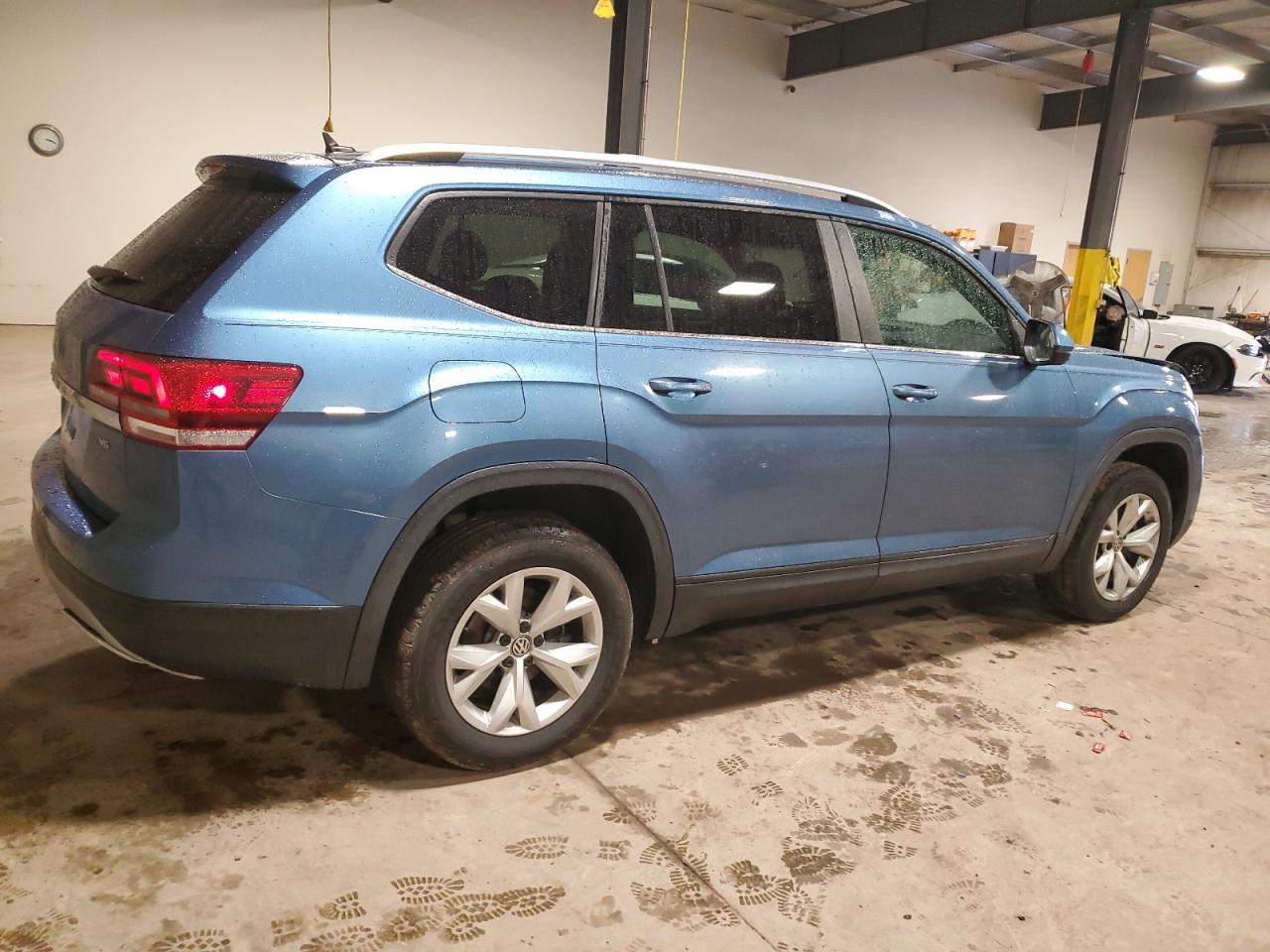 2019 Volkswagen Atlas - Image 3