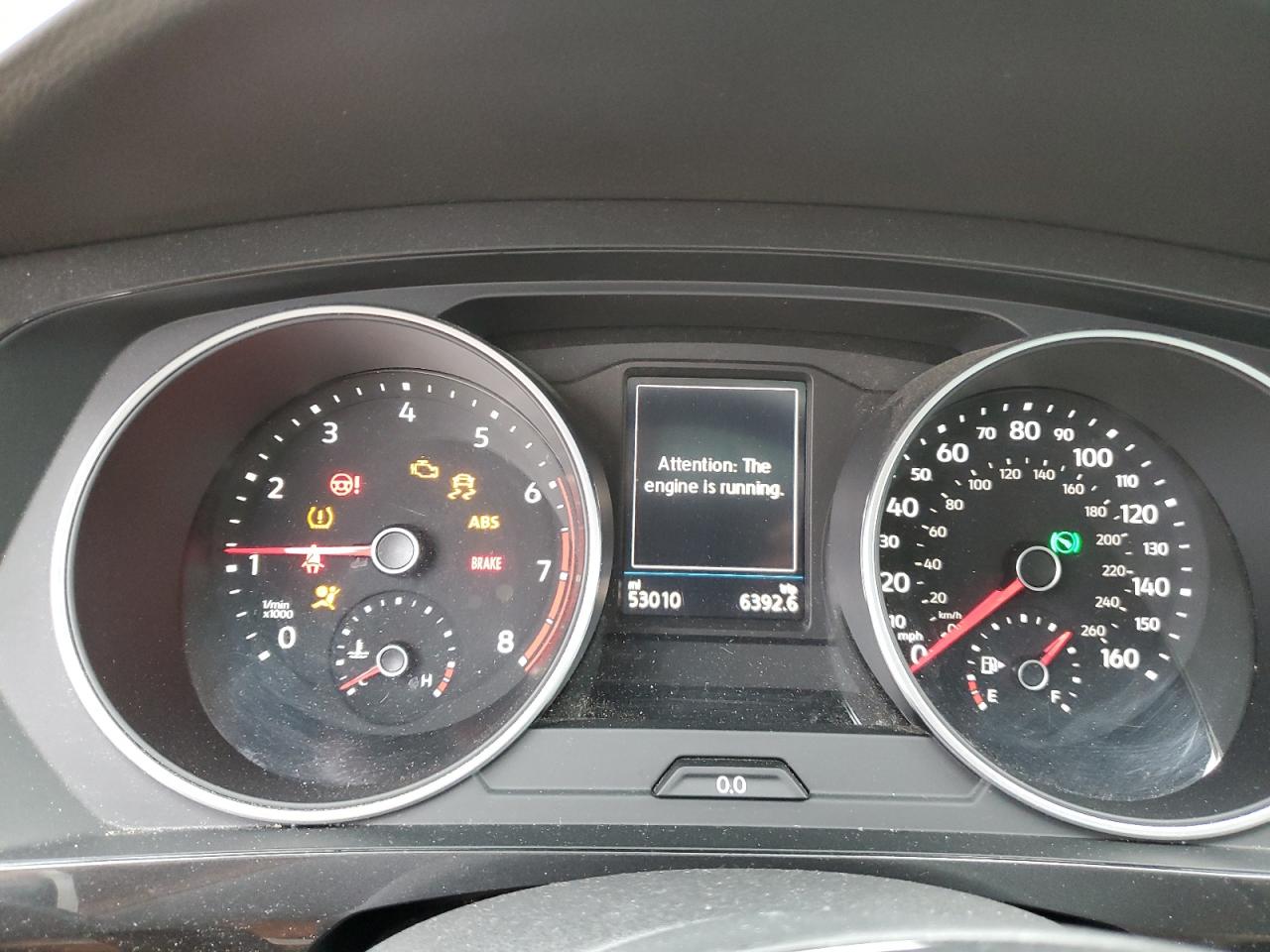 3VV3B7AX9KM114396 2019 Volkswagen Tiguan Se