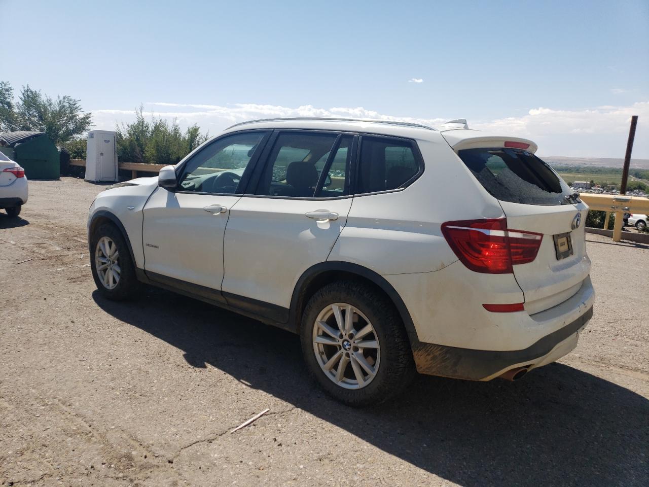 VIN 5UXWY3C56F0E95892 2015 BMW X3 no.2