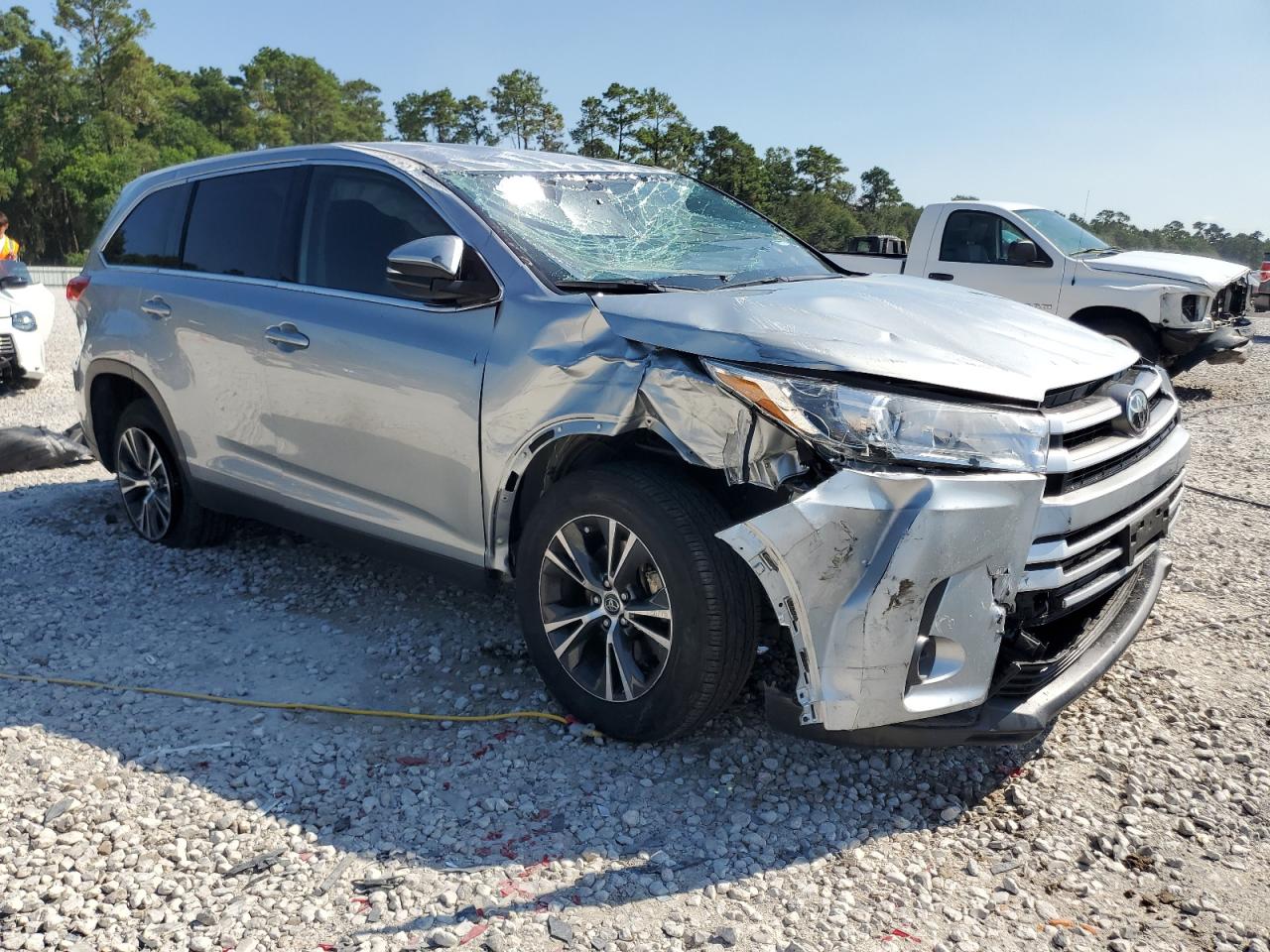 2019 Toyota Highlander - Image 4