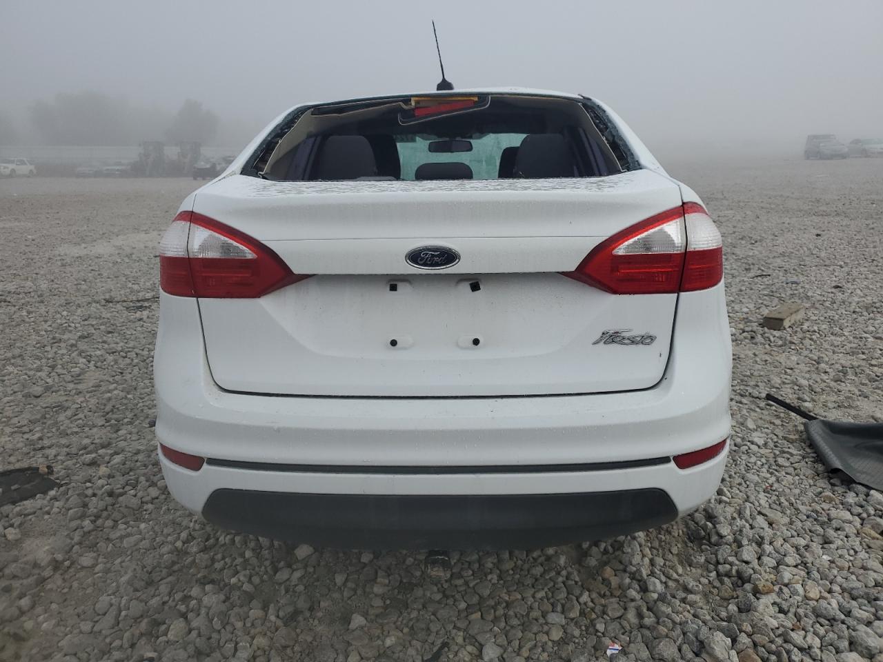 2014 Ford Fiesta S VIN: 3FADP4AJ2EM132618 Lot: 72451154